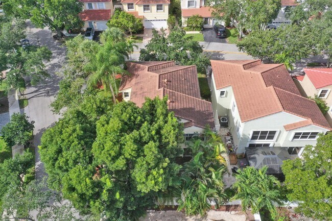 Building Photo - 949 Jade Ct