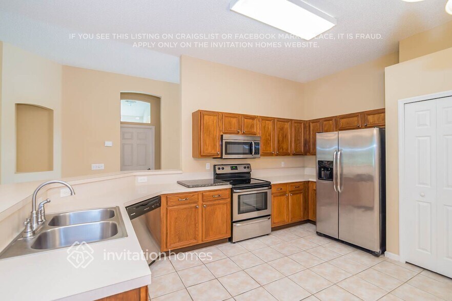 Building Photo - 2335 Eagle Harbor Pkwy