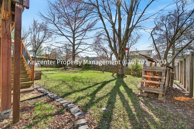 Building Photo - Spacious 4BR Home with Finished Basement in St. Peters