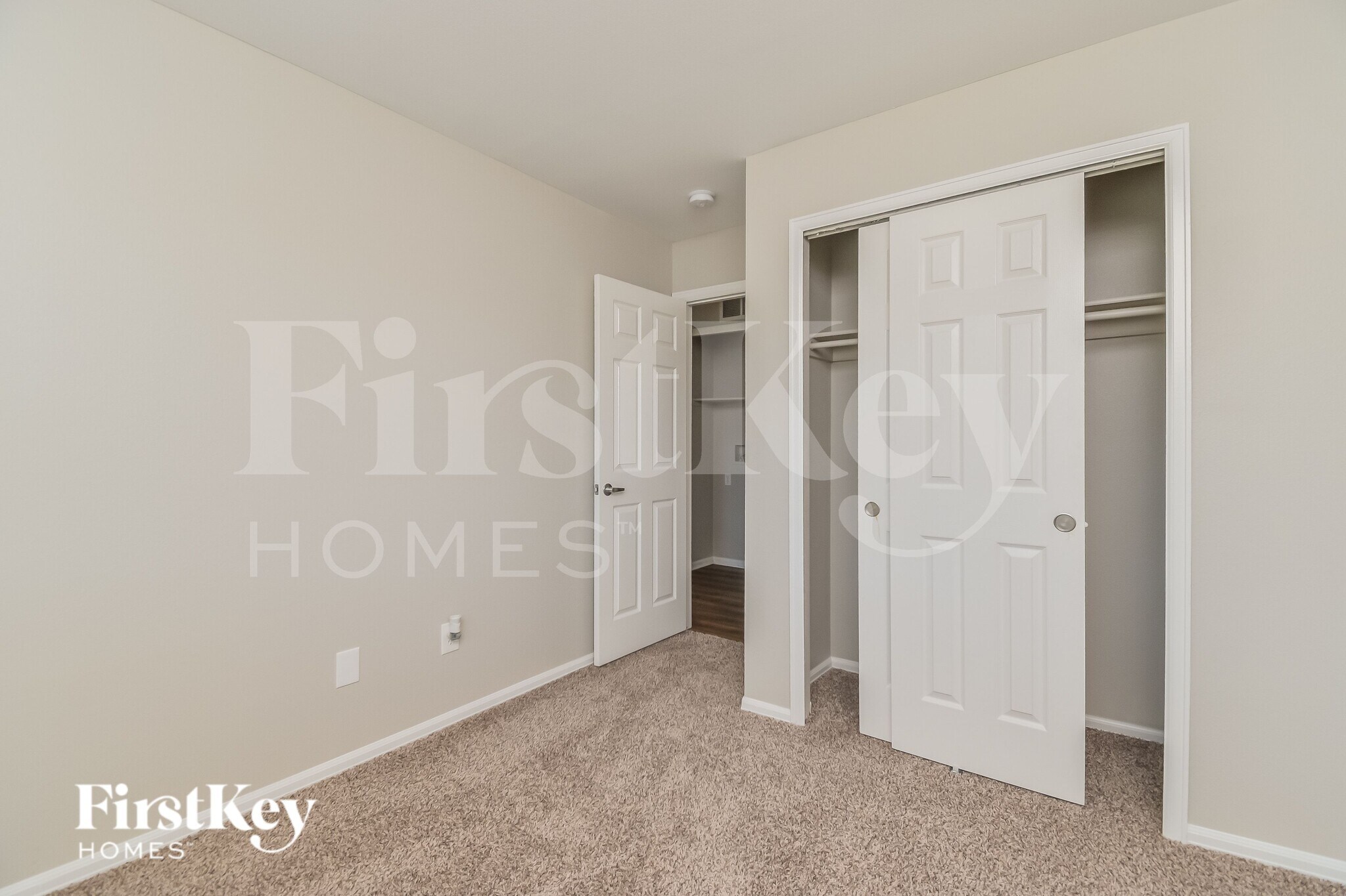 Building Photo - 6255 Sorpresa Ln