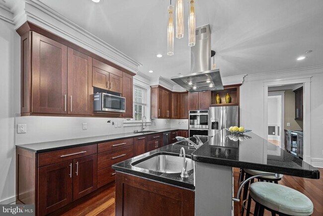 Building Photo - 9715 Singleton Dr