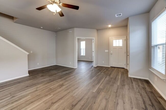 Building Photo - Luxury townhomes near TU and Mother Road M...
