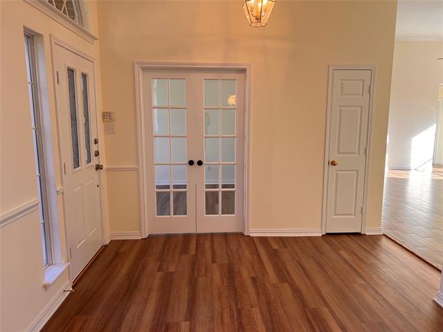 Building Photo - 2312 Eldger Dr