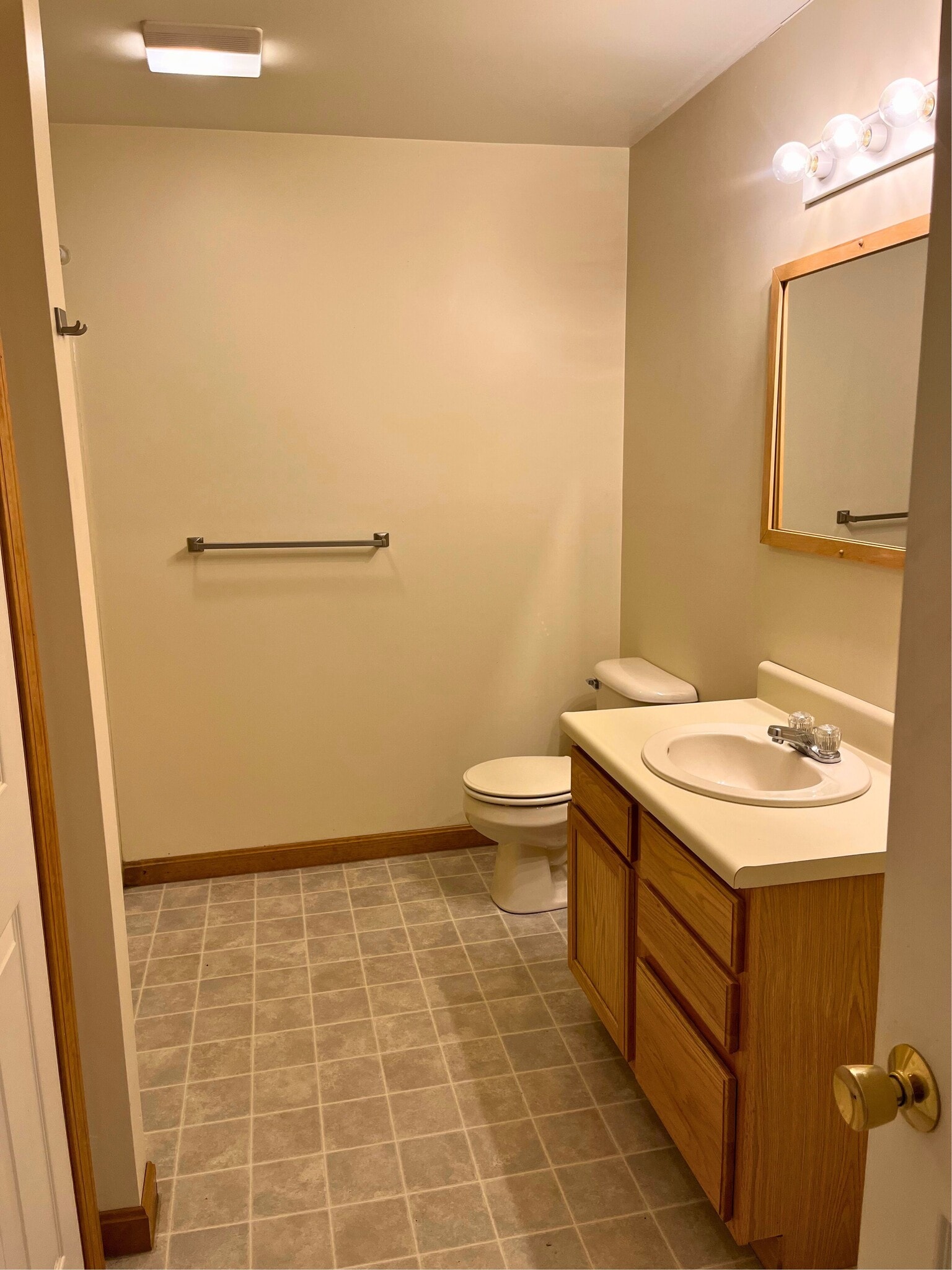 Bathroom - 136 Maranacook Rd