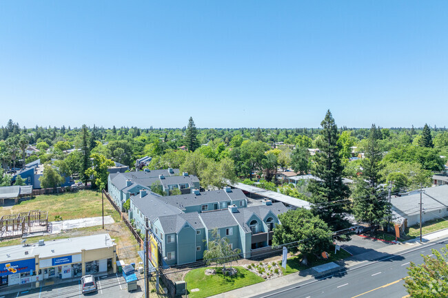 Aerial Photo - Village Pointe Apartments