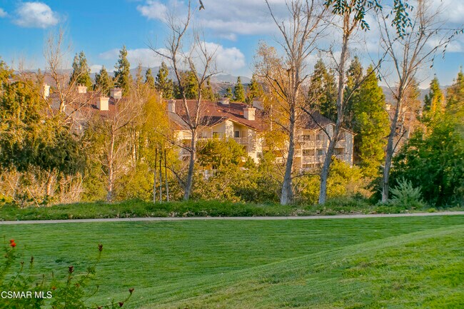 Building Photo - 5744 Oak Bend Ln