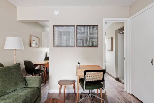 Building Photo - 5248 SE Stark St