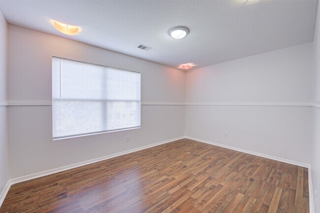 Building Photo - 3118 Clipper Winds Way