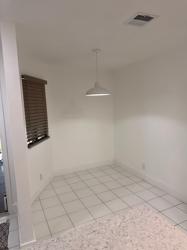 Dining Room - 9517 NW 2nd Pl