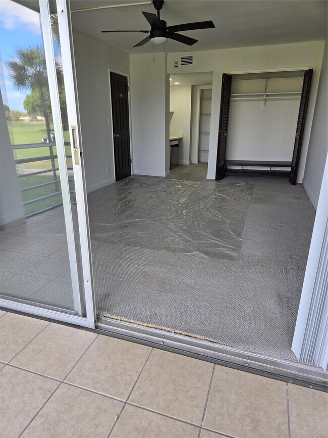 Building Photo - 2651 S Course Dr