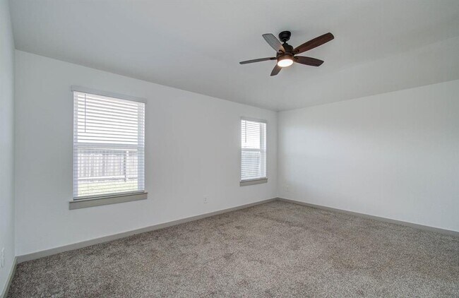 Building Photo - 14543 Rain Tree Dr