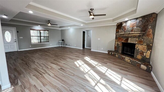 Building Photo - 141 Sendero Blvd