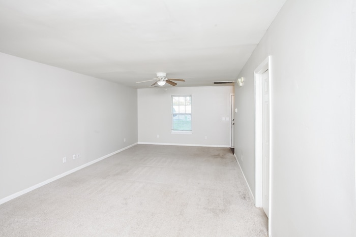 Building Photo - 9 Tindell Ct