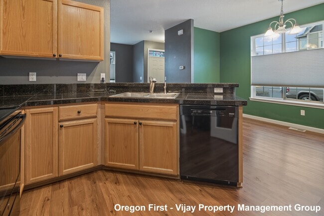 Building Photo - 17106 SW Marty Ln