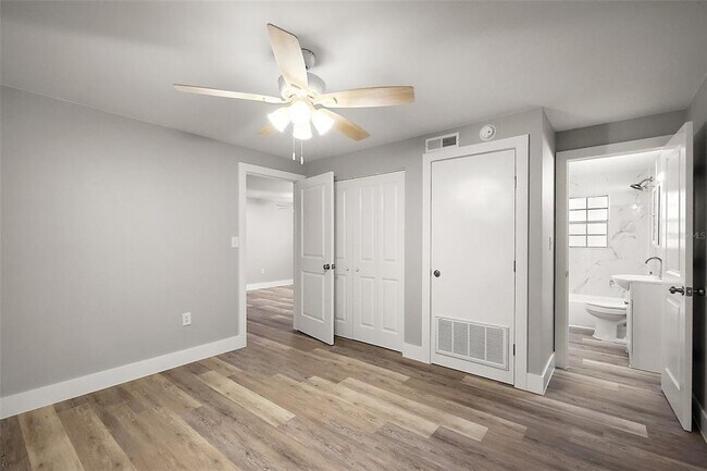 Building Photo - 420 S Palmetto St