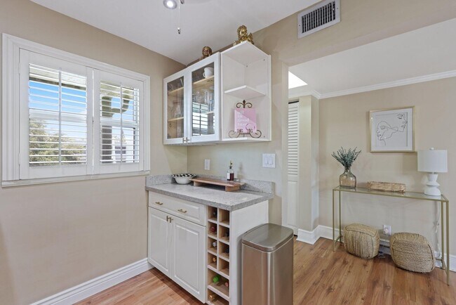 Building Photo - 2700 Fiore Way