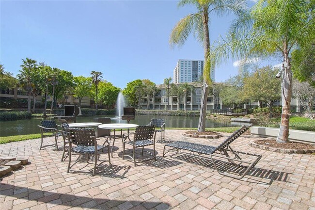Building Photo - 845 Normandy Trace Rd