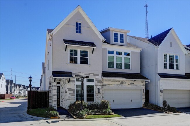 Primary Photo - 3603 Kensington Gdns Ln