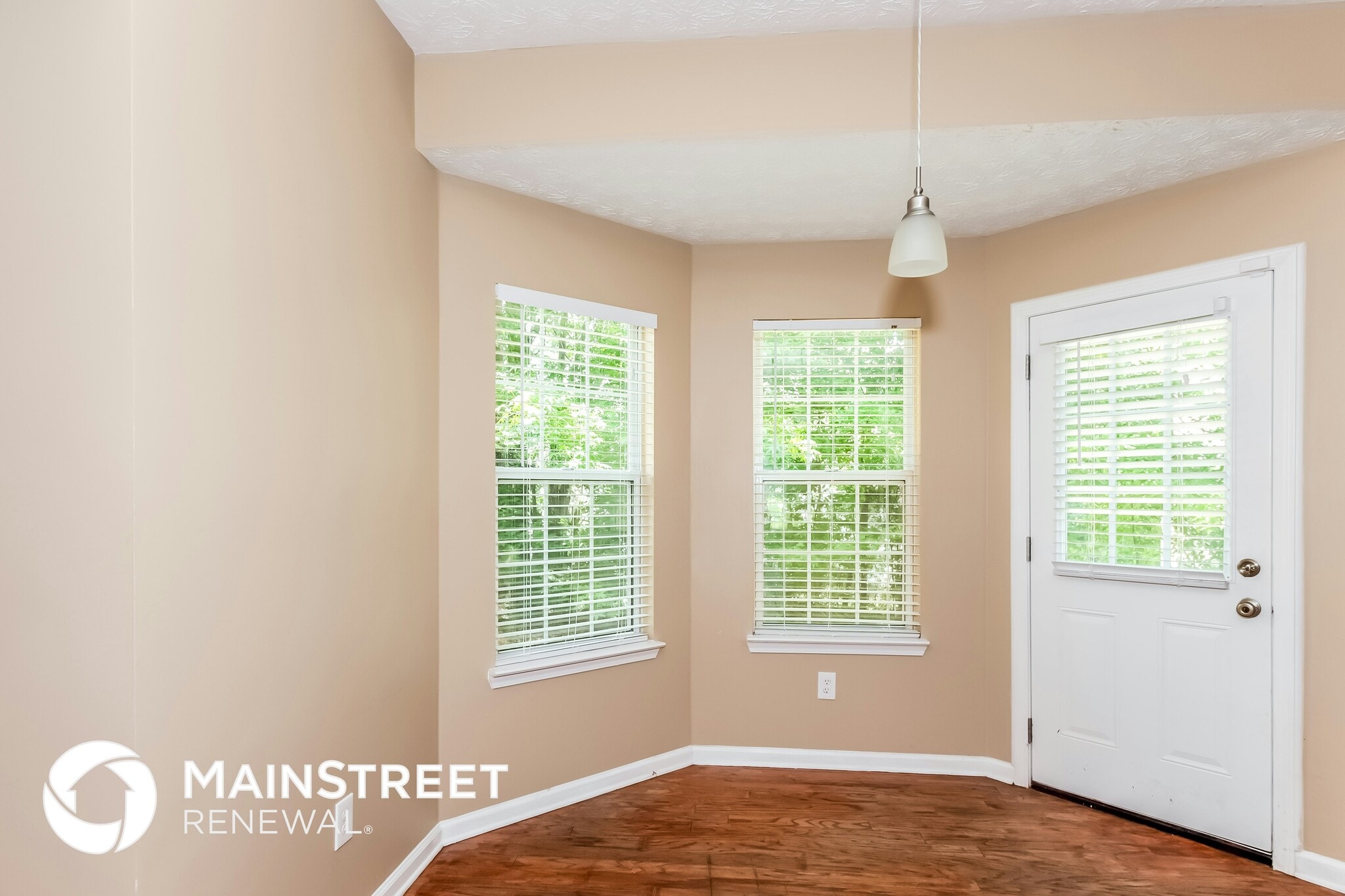 Building Photo - 410 Concord Cir