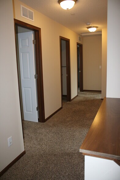 Upstair hallway - 5178 Foxfield Dr NW