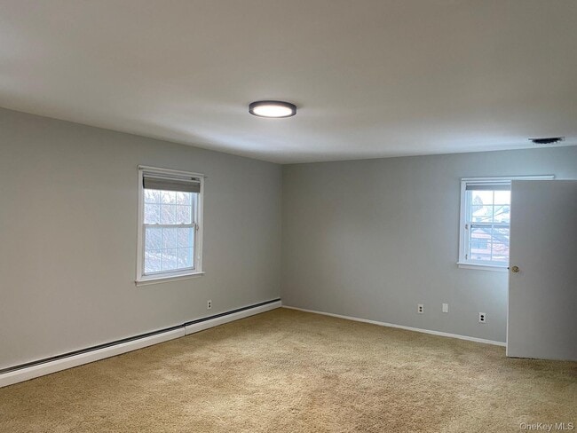 Building Photo - 100 Kings Ave