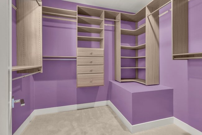 Building Photo - 945 E Mason Ln