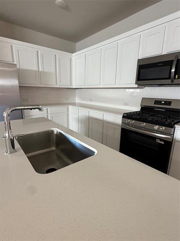 Building Photo - 718 Tidal Dr