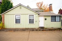 Building Photo - 457 SW Washington Ave