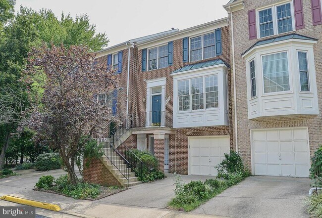 Building Photo - 2254 Journet Dr