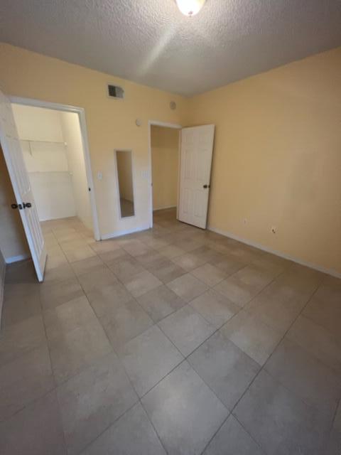 Building Photo - 10282 Fox Trail Rd S