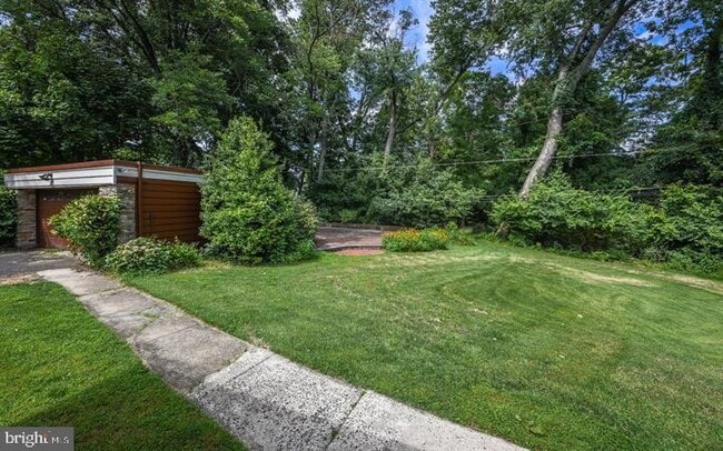 Building Photo - 8104 Heacock Ln