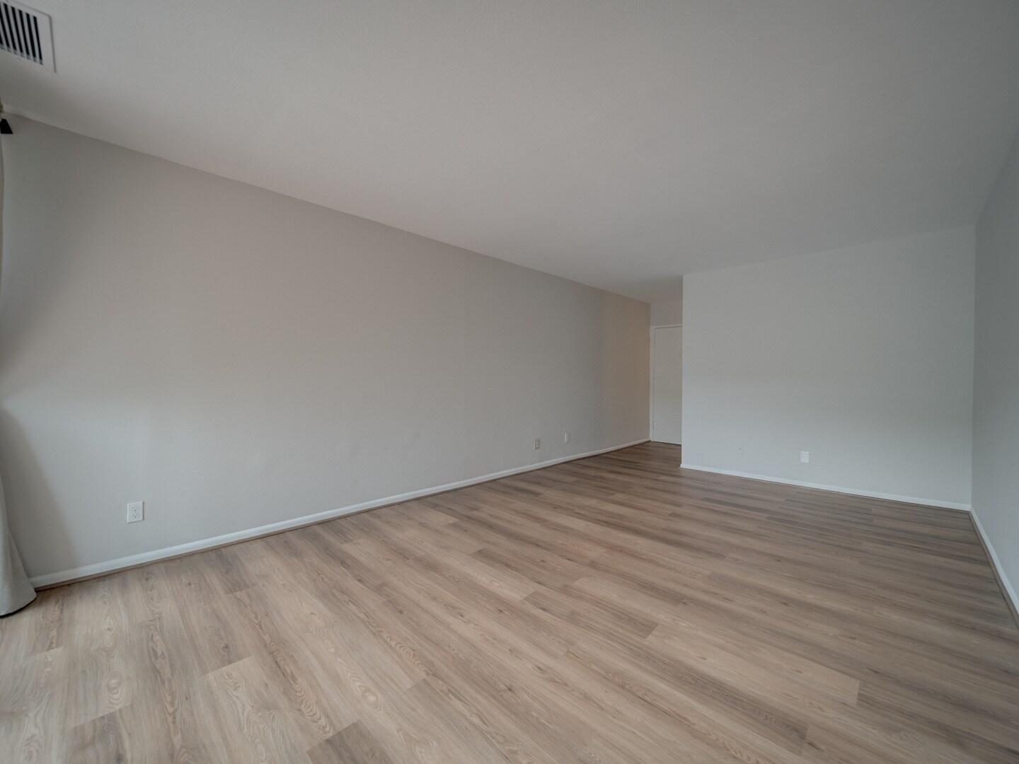 Building Photo - 5017 7th Rd S