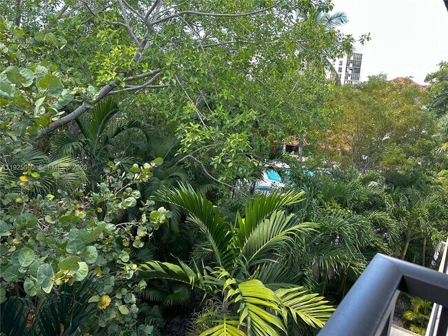 Building Photo - 55 Ocean Ln Dr