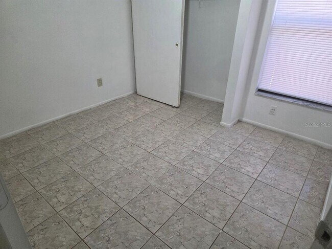 Building Photo - 12165 Sandal Creek Way