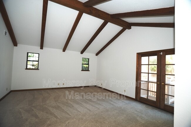Building Photo - 3045 Lopez Rd