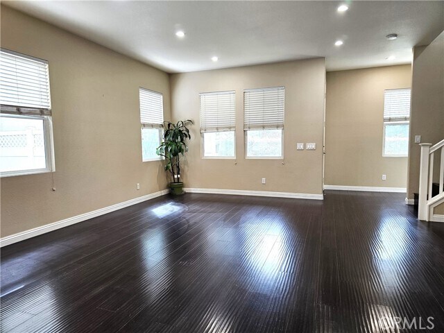 Building Photo - 11433 Mountain View Dr