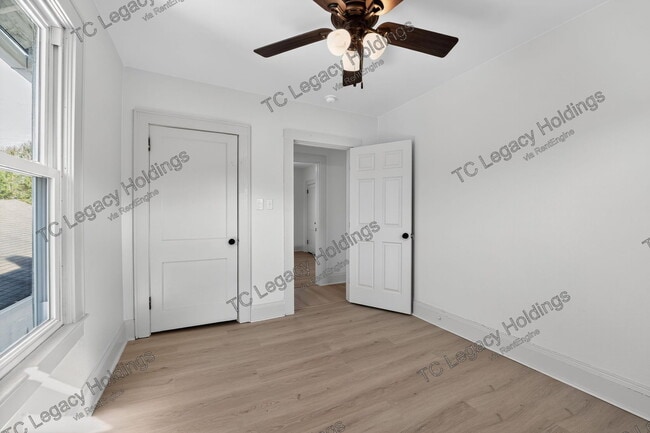 Building Photo - 316 Harrison St