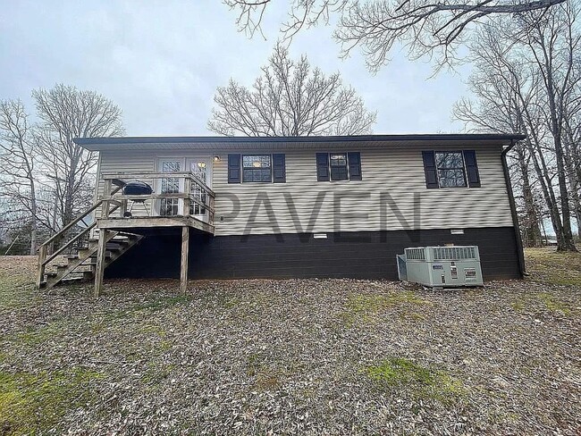 Building Photo - Big Sandy Home