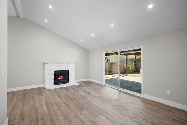 Building Photo - 22570 Los Tigres Dr
