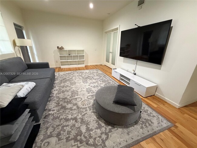 Building Photo - 1551 Lenox Ave.