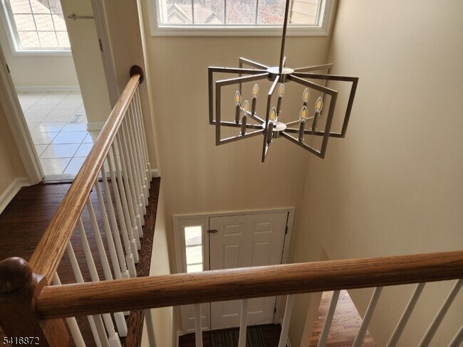 Building Photo - 27 Cypress Ln