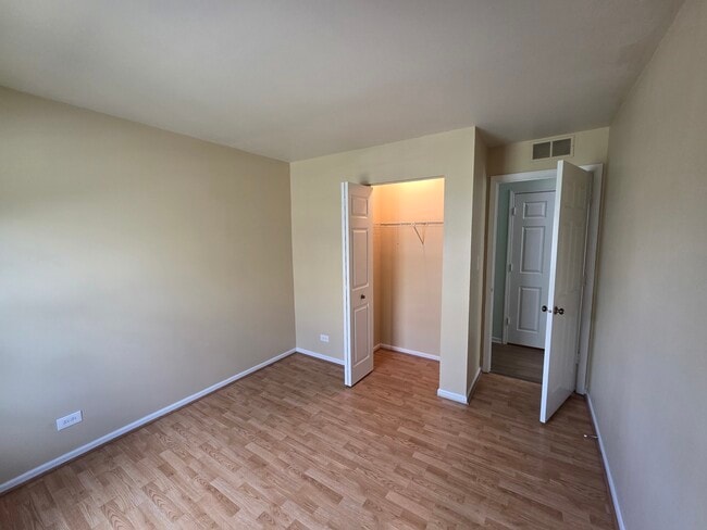 Building Photo - 406 College Crossing