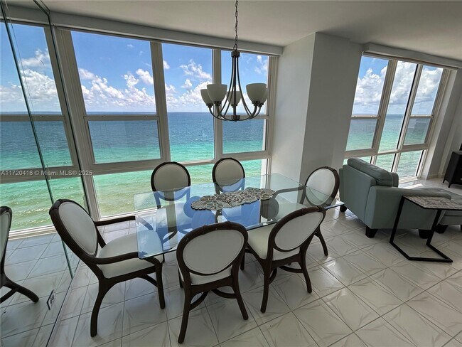 Building Photo - 3505 S Ocean Dr