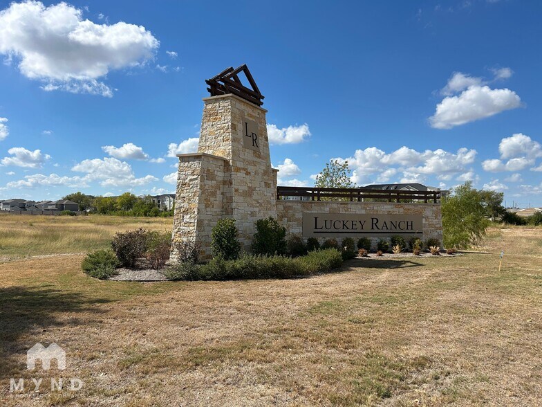 Building Photo - 10845 Quinn Ct