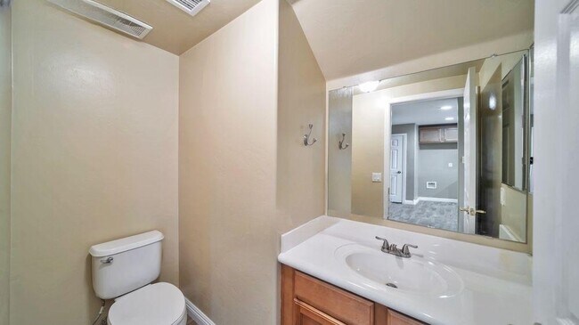 Building Photo - 8254 S Camino Serpe