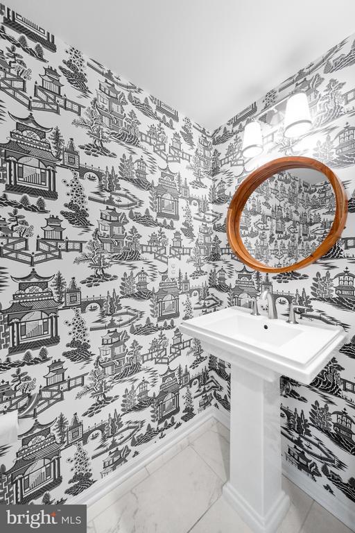 Building Photo - 23611 Rose Leigh Terrace