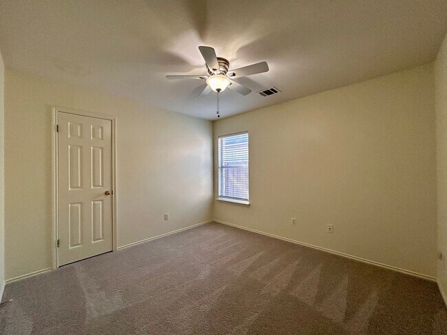 Building Photo - 1200 Brighton Bend Ln