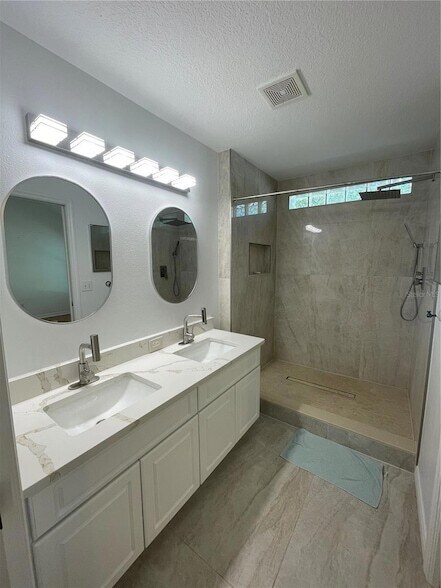 Building Photo - 5033 Prairie View Way
