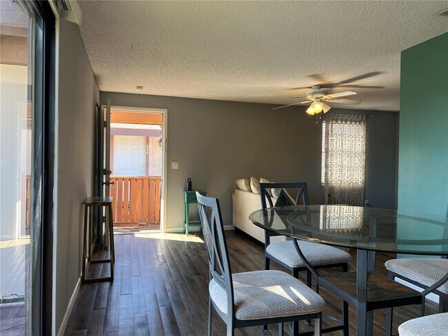 Building Photo - 5026 Water Oak Dr