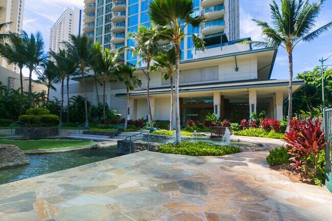 Building Photo - Allure Waikiki - 2 bedroom, 2 bath with 1 ...